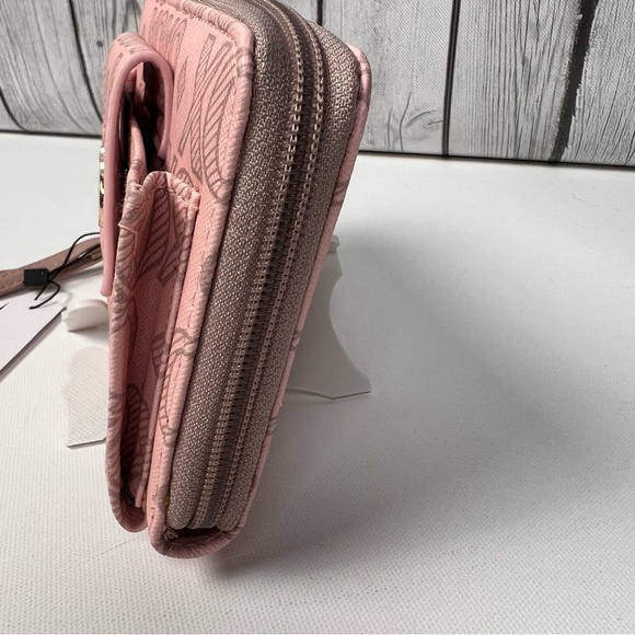 XOXO Pink Logo Wallet Clutch Wristlet NWT - Picture 8 of 11